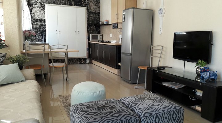 Pleasant Way Apartment