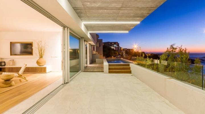 Onyx Luxury Apartment