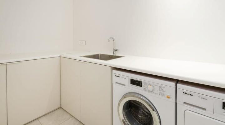 Onyx Luxury Apartment