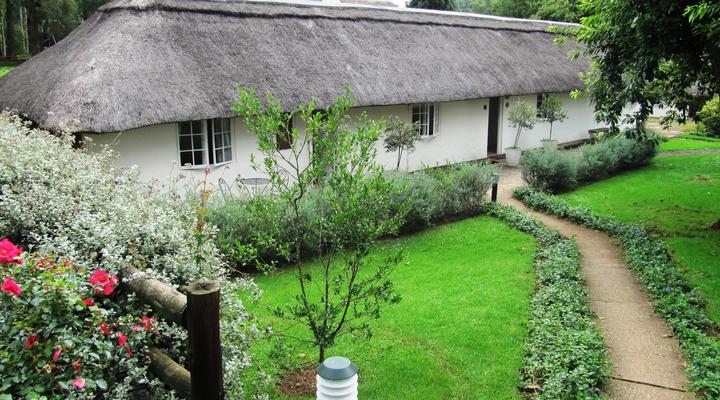 Cranford Country Lodge