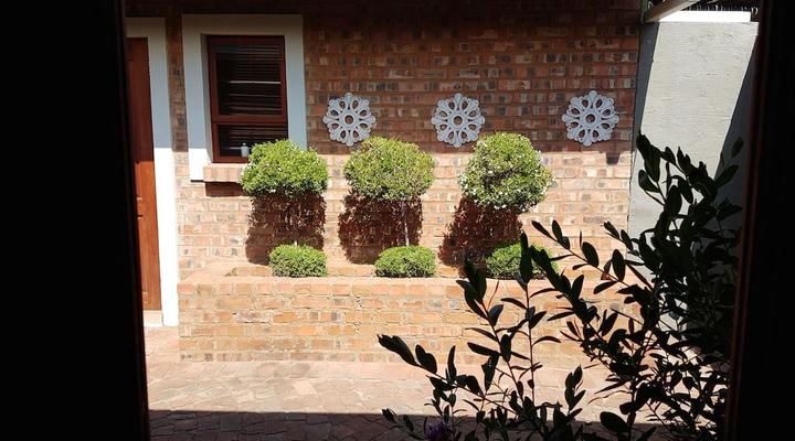 The Lake House Hartbeespoort