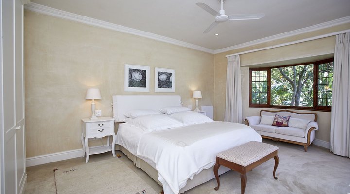 Bellevue Cottage