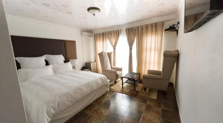 FullMoon Paradise Lodge