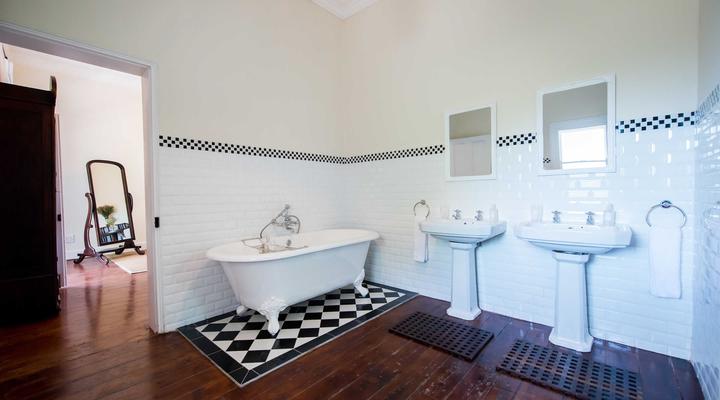Castle Hill, Kalk Bay Private Home