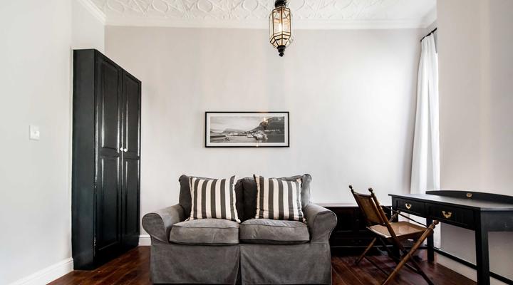 Castle Hill, Kalk Bay Private Home