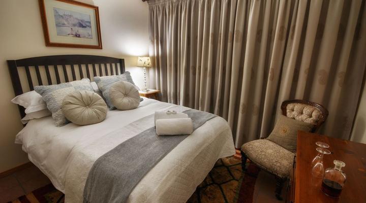 Clarens Paddocks Six