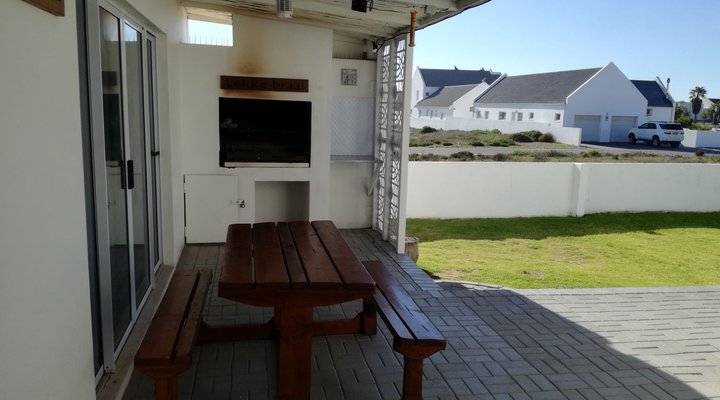 Comorant House