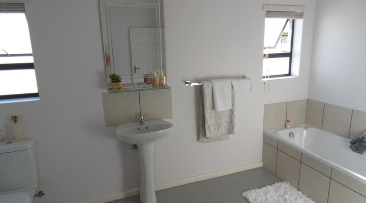 Orca Britannia Reeff