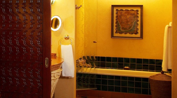 The Palace of The Lost City at Sun City Resort