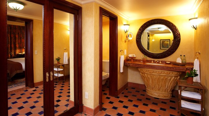 The Palace of The Lost City at Sun City Resort