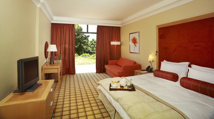 Soho Hotel & Casino at Sun City