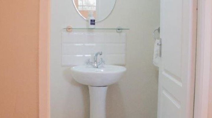 Somerset Guest House