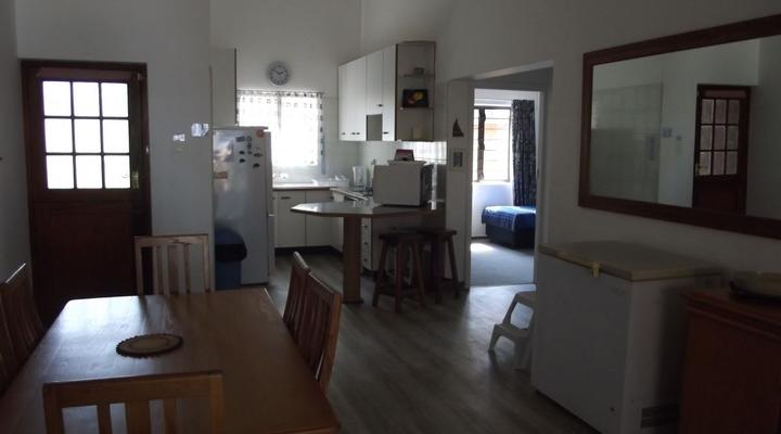 Hibbers on the beach