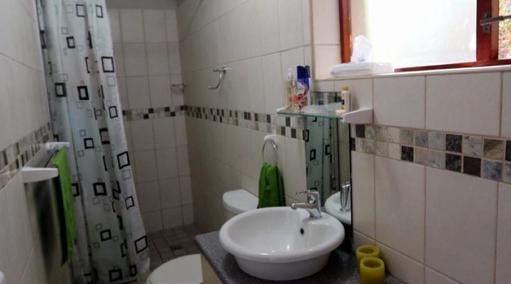 6th Avenue Self Catering Apartment