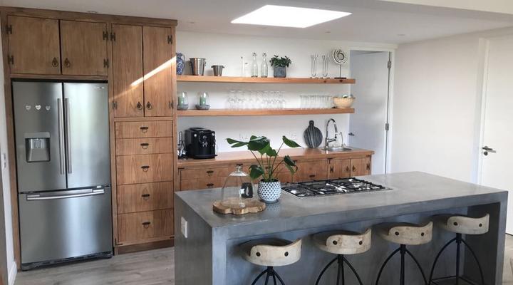 Modern house Whale Rock 