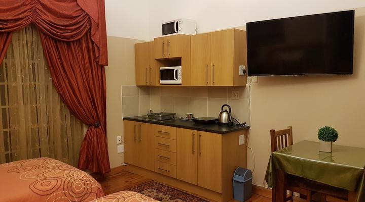 Graaff-Reinet Rd Self-Catering Apartments