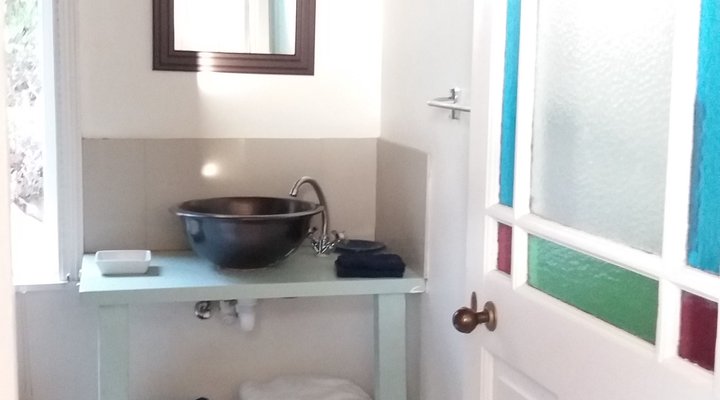 The Whale Cove Cottage