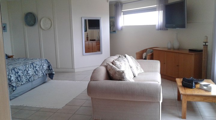 4 Bedroom House in St Francis Bay, South Africa
