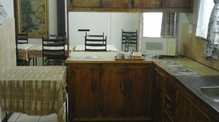 Ayjays Guest House