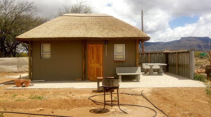 Die Hok Bachelor Flats