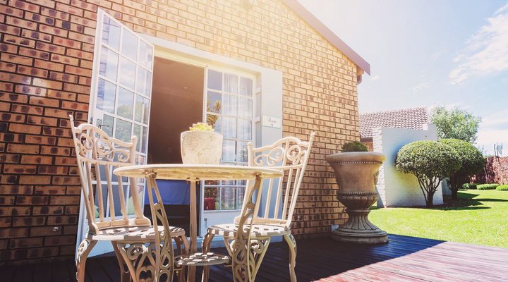 Vintage Charm Guesthouse