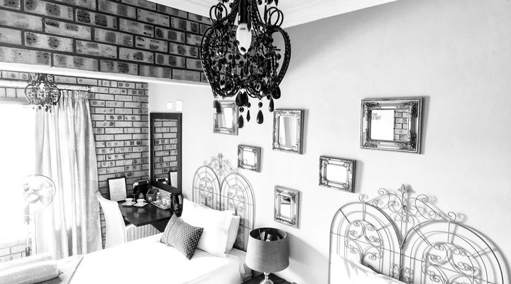 Vintage Charm Guesthouse
