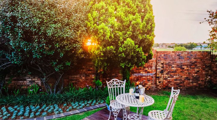Vintage Charm Guesthouse