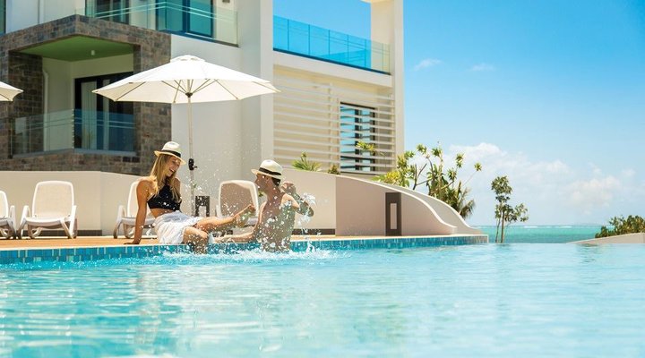 Azuri Resort