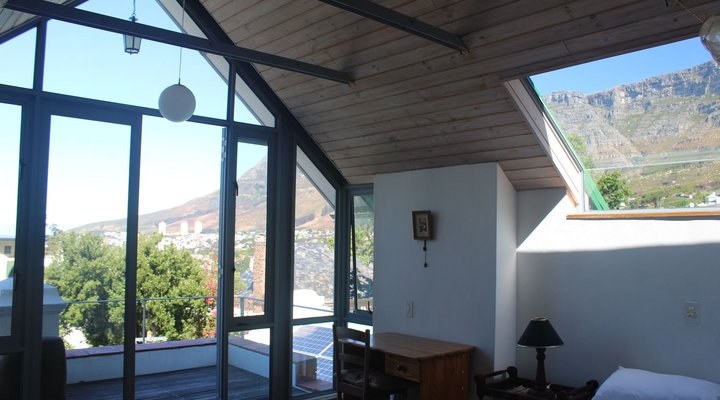York Villa on 48 Constantia 