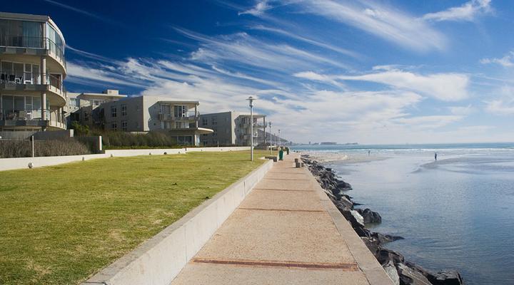 Lagoon Beach Self-catering Apartment