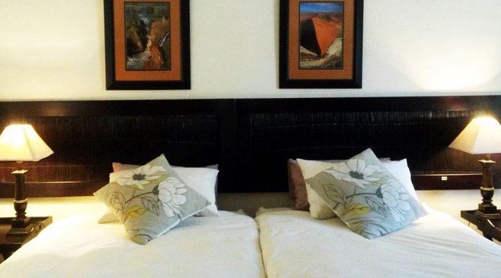 Vineyard Country Lodge