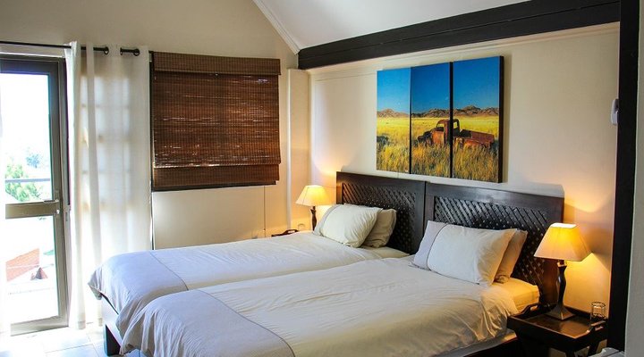 Vineyard Country Lodge