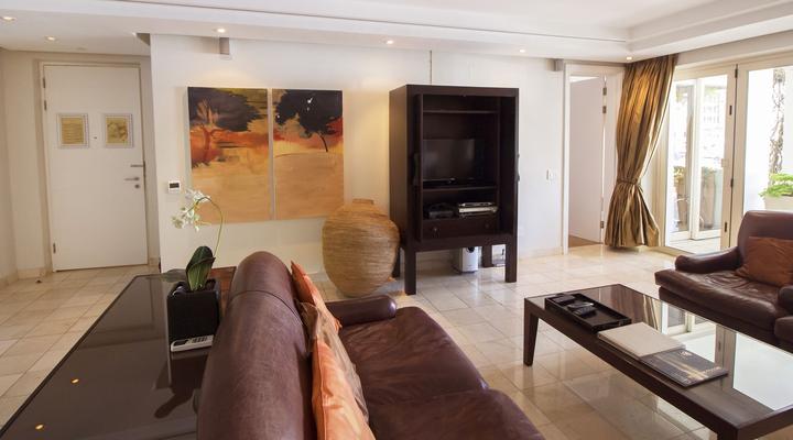 Waterfront Village (Three Bedroom Apartments)