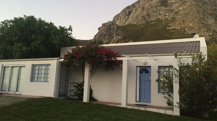 Voelklip Holiday Home ON 5th