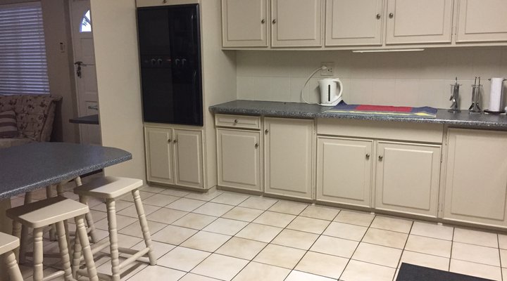 Voelklip Holiday Home ON 5th