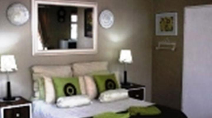 87 ON Union (3 units). Strand Western Cape