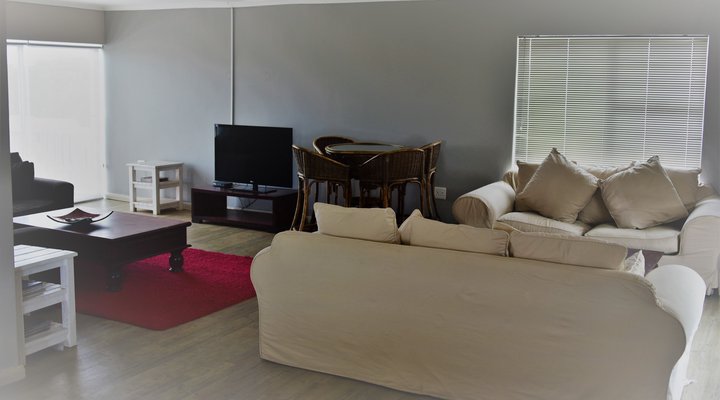 Cera Holiday House