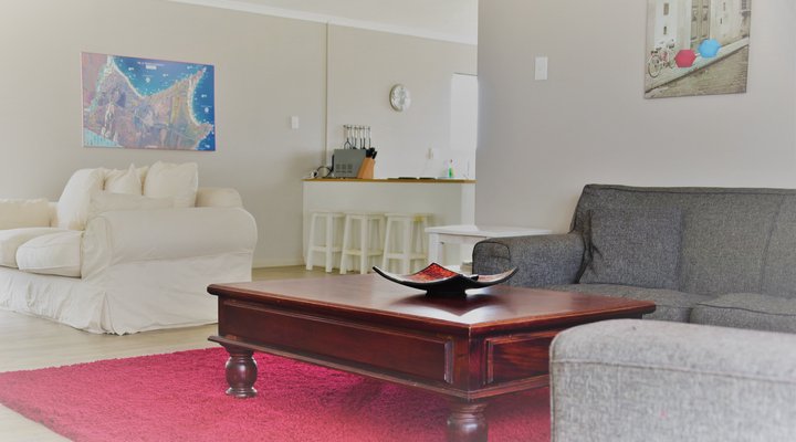 Cera Holiday House