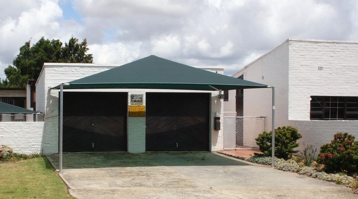 Burlamien Residence