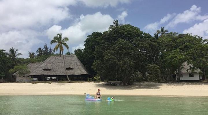 Menai Bay Beach Bungalows 
