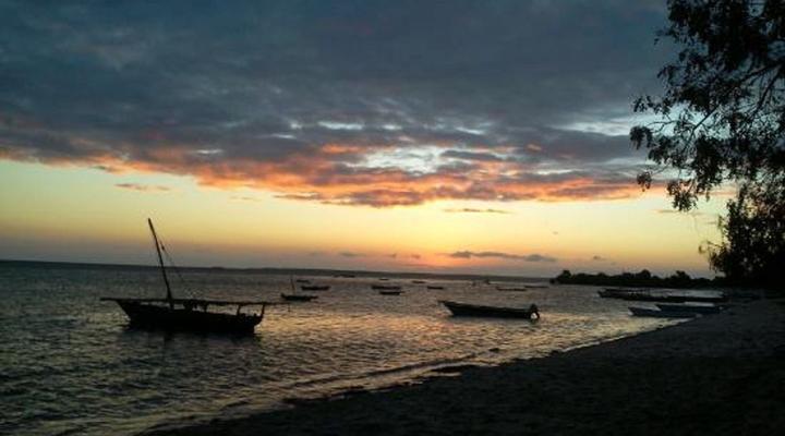 Menai Bay Beach Bungalows 