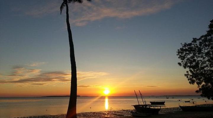 Menai Bay Beach Bungalows 