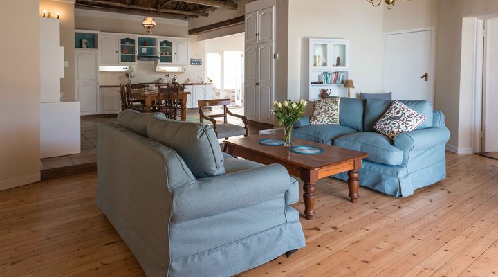 Sea Cottage: House