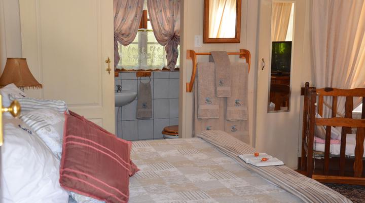 Dolphin Whisper Guest House & Spa