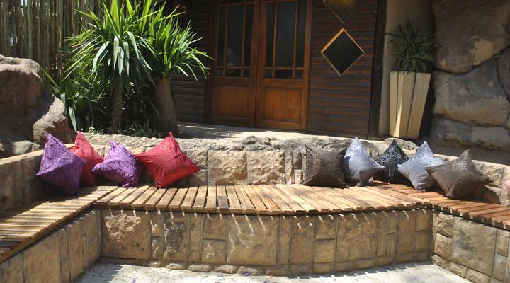 Dolphin Whisper Guest House & Spa