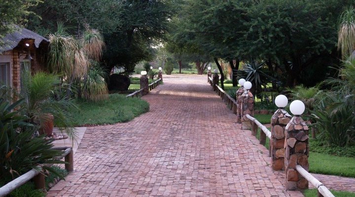 Rinkhalskop Safari Lodge