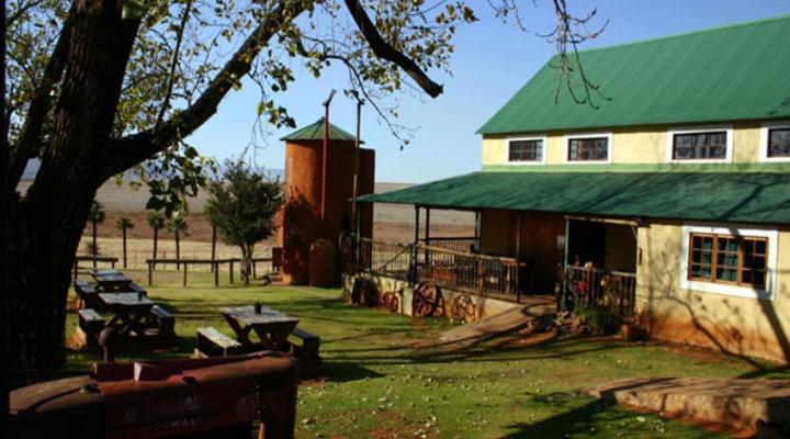 Tower of Pizza Lodge