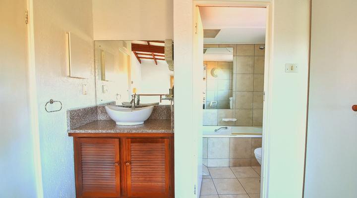 Villa 1916 San Lameer