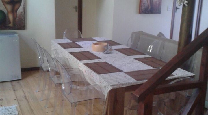 35 Umkobi Lodge