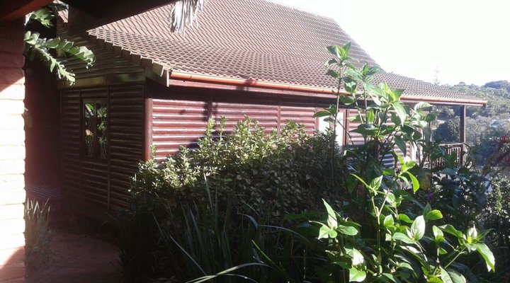 35 Umkobi Lodge